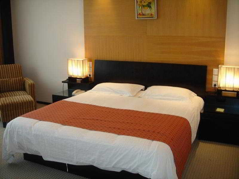 Hundred Centuries Hotel Shanghai Exterior photo